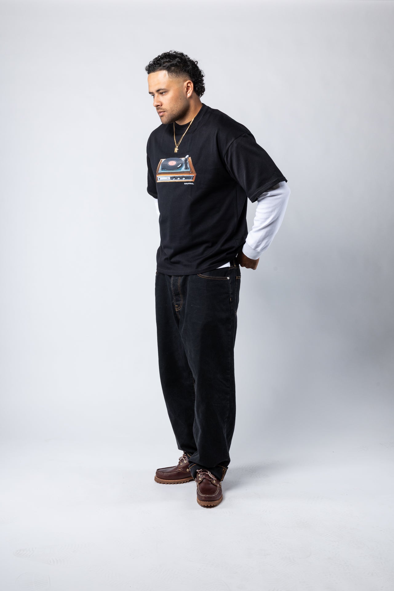 BLACK REWIND BOX TEE